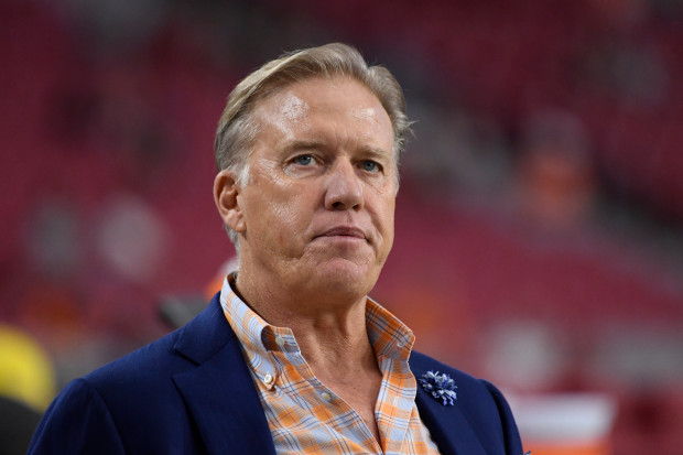 GLENDALE, AZ  - SEPTEMBER 01: Denver Broncos John Elway, executive vice president of football operations and general manager, stands int eh bench area before their game against the Arizona Cardinals September 1, 2016 at University of Phoenix Stadium in Glendale. (Photo By John Leyba/The Denver Post via Getty Images)