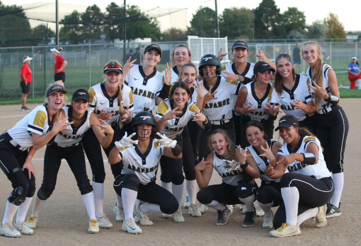 One+of+the+Best+Softball+Seasons+in+Arapahoe+History